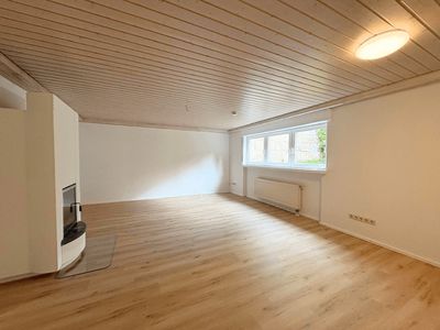 Gemütliche Einliegerwohnung mit separatem Eingang, Einbauküche & Wellnessdusche