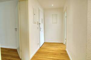 Erstbezug nach Kernsanierung! Stylische 2-Zimmer- Wohnung mit Loggia & Garage – Schierholzstraße 96, 30625 Kleefeld, Hannover – Vorschaubild 5