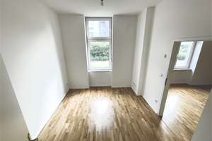 Stilvoll sanierter Altbau mit großer Wohnküche & Gartennutzung nahe Schlosspark – Die vollständige Adresse der Immobilie erhältst du vom Anbieter., 13156 Niederschönhausen, Berlin – Vorschaubild 9