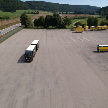 Gewerbegrundstück an der B 32 * Freilager od. Stellplätze * Optional Hallenflächen