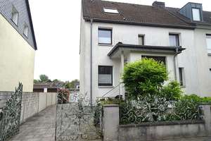 Diesen Sommer im eigenen Garten! - Zweifamilien- oder Generationenhaus in ruhiger, begehrter Lage – Die vollständige Adresse der Immobilie erhältst du vom Anbieter., 47269 Großenbaum, Duisburg – Vorschaubild 2