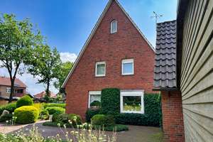 Wohn(t)räume schaffen! Familienhaus mit viel Platz & Potenzial! – Die vollständige Adresse der Immobilie erhältst du vom Anbieter., 49751 Sögel – Vorschaubild 3