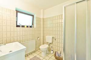 Großes Wohnhaus mit Wärmepumpe und Photovoltaik sowie Keller und Garage in Buchholz in der Nordheide – Die vollständige Adresse der Immobilie erhältst du vom Anbieter., 21244 Buchholz in der Nordheide – Vorschaubild 25
