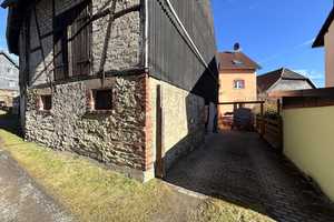 Wunderschönes Haus mit Einliegerwohnung – Viel Raum für Ihre Ideen und Wünsche! – Rheingau-Taunus-Kreis – Vorschaubild 2
