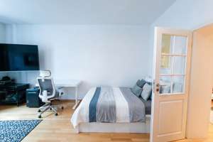 Vollmöbliert! Ludwigsvorstadt: Zeitlose Altbau-Eleganz zwischen Stachus und Theresienwiese – Landwehrstr. 8, 80336 Ludwigsvorstadt-Kliniken, München – Vorschaubild 6