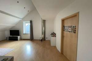 Großzügige 3-Zimmer-Wohnung in verkehrsgünstiger Lage von Bochum-Linden zu vermieten – Am Krüzweg 70, 44879 Linden, Bochum – Vorschaubild 10