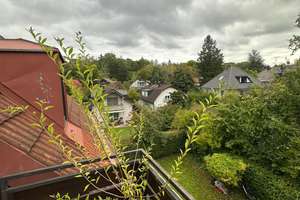 2-Zimmer-Dachgeschosswohnung +Dachboden in Sendling, vermietet für Kapitalanleger oder Selbstnutzer! – Aidenbachstraße 113, 81379 Obersendling, München – Vorschaubild 1