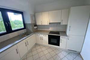 H-Bemerode, Bindingweg 1, helle 2 Zi-Whg., 62 m², Balkon m. Weitblick, EBK, 4. OG, Aufzug, Wannenbad – Bindingweg 1, 30559 Bemerode, Hannover – Vorschaubild 6
