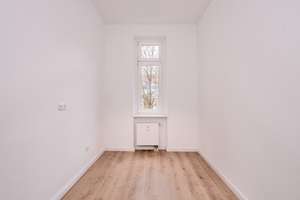 Stilvoll renovierte 4-Zimmer-Altbauwohnung in ruhiger Lage – Die vollständige Adresse der Immobilie erhältst du vom Anbieter., 12459 Oberschöneweide, Berlin – Vorschaubild 4