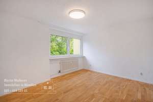 Sonnige schöne 3-Zimmer-Wohnung mit Loggia, in Solln – Die vollständige Adresse der Immobilie erhältst du vom Anbieter., 81477 Solln, München – Vorschaubild 3
