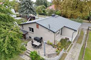 Liebevoll gepflegtes Einfamilienhaus im Bungalowstil mit Keller – Die vollständige Adresse der Immobilie erhältst du vom Anbieter., 14612 Falkensee – Vorschaubild 2