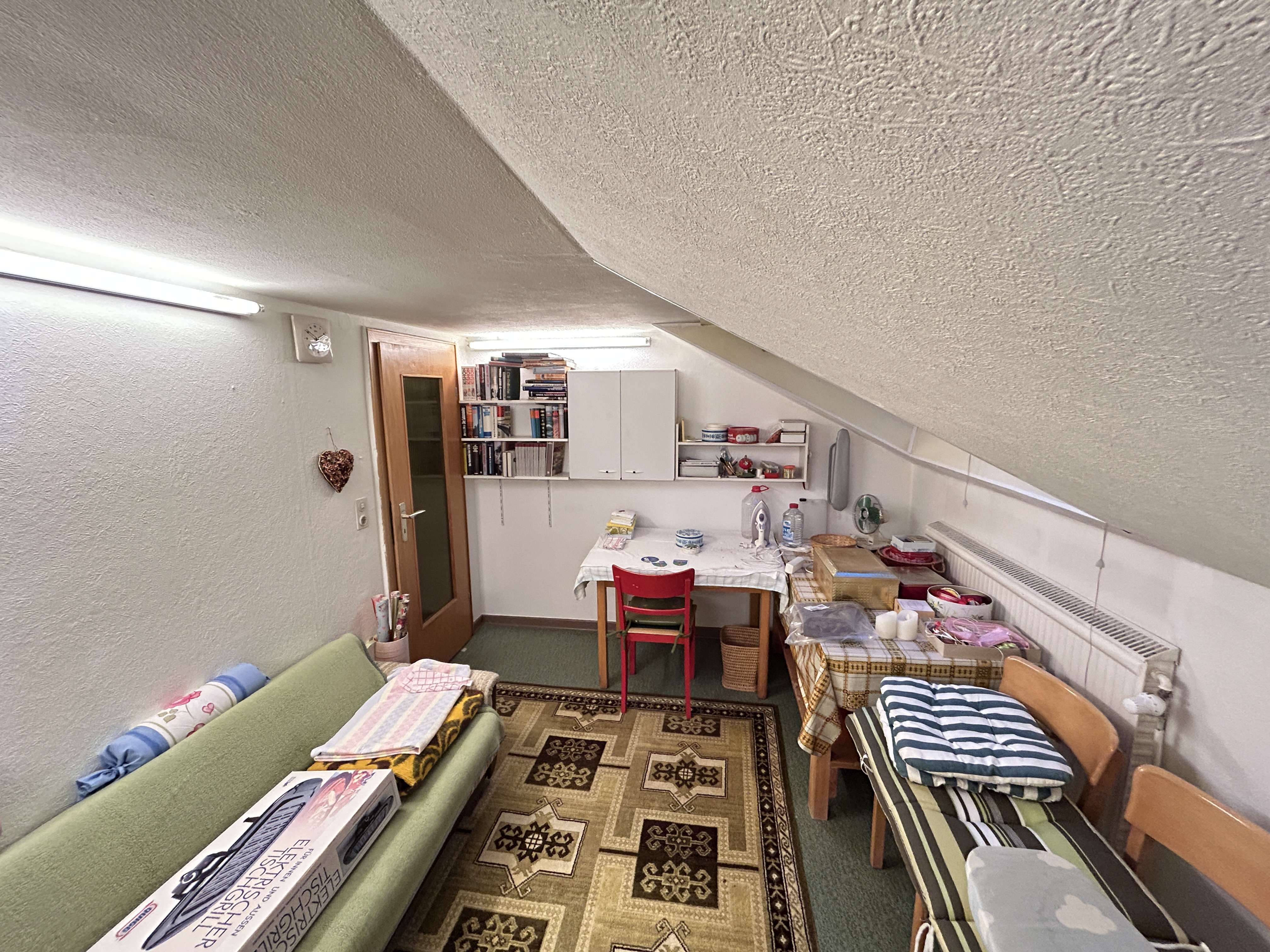 Immobilie in Marsberg - Einfamilienhaus mit Freisitz und Gartenhaus in Marsberg - Bild 2