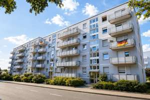 Modernisierte Wohnung mit zwei Balkonen – Eigennutzung oder Kapitalanlage