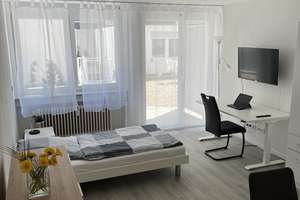 OHNE Provision: KERNSANIERTE zentrale 1-Zimmer-Wohnung mit Terrasse