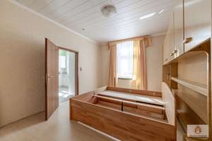 Großzügiges Altbaujuwel mit Gestaltungspotenzial: 5-Zimmer-Wohnung – Die vollständige Adresse der Immobilie erhältst du vom Anbieter., 42275 Oberbarmen, Wuppertal – Vorschaubild 10