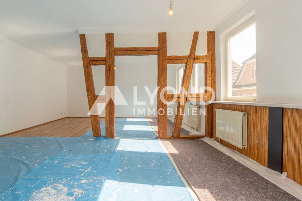 Immobilie in Sulz am Neckar - Einzigartige Altbauwohnung mit Charakter, Holzbalken und Terrasse in Sulz am Neckar - Bild 4