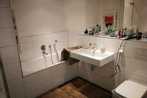 Exklusive, 3-Zimmer-Wohnung mit moderner Einbauküche     im Europaviertel zu vermieten – 60486 Gallus, Frankfurt am Main – Vorschaubild 6
