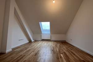 Zweitbezug: PENTHOUSE - 2 Etagen mit ca. 138 m² - 4-Zi, TERRASSE, 2 Bäder, TG, LUXUS per SOFORT – Die vollständige Adresse der Immobilie erhältst du vom Anbieter., 13088 Weißensee, Berlin – Vorschaubild 21
