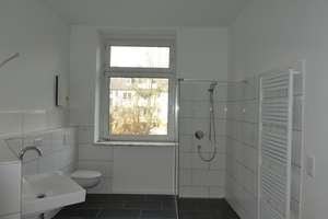 +++ sanierte Erdgeschosswohnung +++ perfekt als 4er-WG geeignet +++ ruhige Seitenstraße +++ – Cäcilienstraße 25, 58452 Innenstadt, Witten – Vorschaubild 6