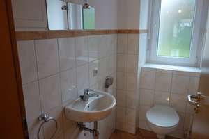 Attraktive 2-Zi.-Wohnung mit Balkon und TG in zentraler Lage von Degerloch – Die vollständige Adresse der Immobilie erhältst du vom Anbieter., 70597 Degerloch (Ortsteil), Stuttgart – Vorschaubild 9