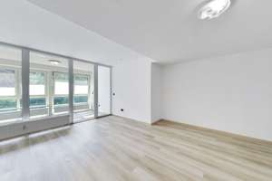Renovierte Etagenwohnung mit sofortiger Verfügbarkeit im Gerichtsviertel Oldenburg – Die vollständige Adresse der Immobilie erhältst du vom Anbieter., 26135 Gerichtsviertel, Oldenburg (Oldenburg) – Vorschaubild 3