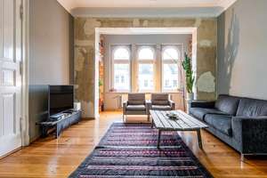 Provisionsfrei: 111 m² Altbau-Kapitalanlage mit 2 Südbalkonen, Helmholtz-Kiez Prenzlauer Berg