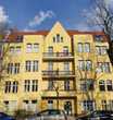 Klassische Berliner Altbauwohnung im 2.OG mit Balkon und Aufzug