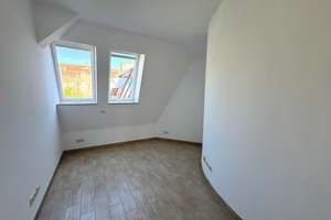 Dachgeschoss-Highlight mit Aufzug, Klimaanlage und Dachterrasse – Schleinufer 23, 39104 Altstadt, Magdeburg – Vorschaubild 9