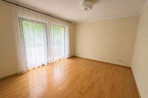Vampirfreunde aufgepaßt - 2 Zimmer Wohnung in der Friedhofstraße mit Loggia und TG-Platz – Friedhofstr. 27, 76530 Innenstadt, Baden-Baden – Vorschaubild 10