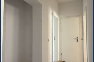 Exklusive 2-Zimmer-Wohnung in Bester Lage von Sudenburg, frisch renoviert & mit neuer Einbauküche – Die vollständige Adresse der Immobilie erhältst du vom Anbieter., 39112 Sudenburg, Magdeburg – Vorschaubild 2