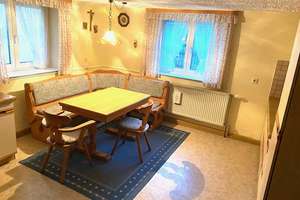 Wohnhaus mit schönem Garten, Garage und perfekter Scheune – Die vollständige Adresse der Immobilie erhältst du vom Anbieter., 93464 Tiefenbach – Vorschaubild 2