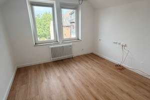 ***MÖBLIERTE / VOLL AUSGESTATTETE 2 ZIMMERWOHNUNG IM HERZEN VON BENRATH*** – 40597 Benrath, Düsseldorf – Vorschaubild 10