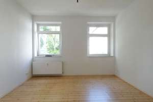 *sanierte Altbauwohnung mit Tageslichtbad im Erdgeschoss* – Harkortstr. 51-53, 45145 Holsterhausen, Essen – Vorschaubild 3