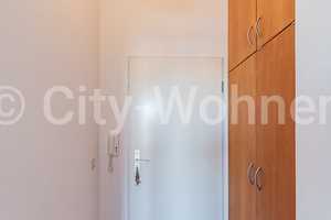 Möbliert: Wunderschöne, möblierte 1-Zimmer Wohnung in Hamburg Eppendorf über den Dächern der Stadt – Geschwister-Scholl-Straße (a.A.), 20251 Hamburg – Vorschaubild 17