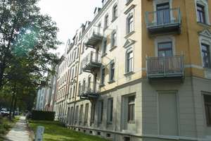 attraktive 3 Raum Wohnung auf dem Kaßberg mit Balkon und Einbauküche – Henriettenstraße 61, 9112 Kaßberg, Chemnitz – Vorschaubild 2