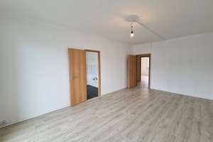 **FRISCH RENOVIERT**2-Zimmer-Wohnung // Balkon // Bad mit Wanne // DG // ab 01.10.2026 – Jupiterstraße 30, 4205 Grünau-Nord, Leipzig – Vorschaubild 9