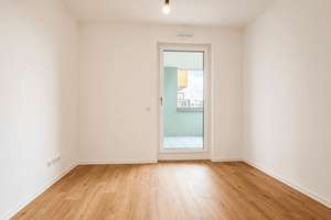 Traumaussicht! 3-Zimmer-Wohnung (Typ 9) mit Loggia, Ankleide, Gäste-WC und Keller  – Raderberggürtel 50, 50968 Marienburg, Köln – Vorschaubild 11