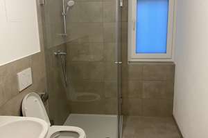 *neuwertig* *Garten* Freundliche 2,5-Zi. -Wohnung in guter Lage in Ingolstadt Nähe Donau  – Kurt-Huber-Straße 42, 85055 Nordost, Ingolstadt – Vorschaubild 2
