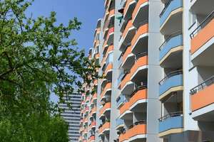3 Zimmer mit Balkon - Nähe S Springpfuhl – Allee der Kosmonauten 87, 12681 Marzahn, Berlin – Vorschaubild 4