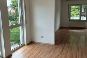 Wohnkomfort in ruhiger Lage mit Balkon, 3 Zimmern und 78,61 m² in Dresden – Troppauer Straße 12, 1279 Laubegast, Dresden – Vorschaubild 8