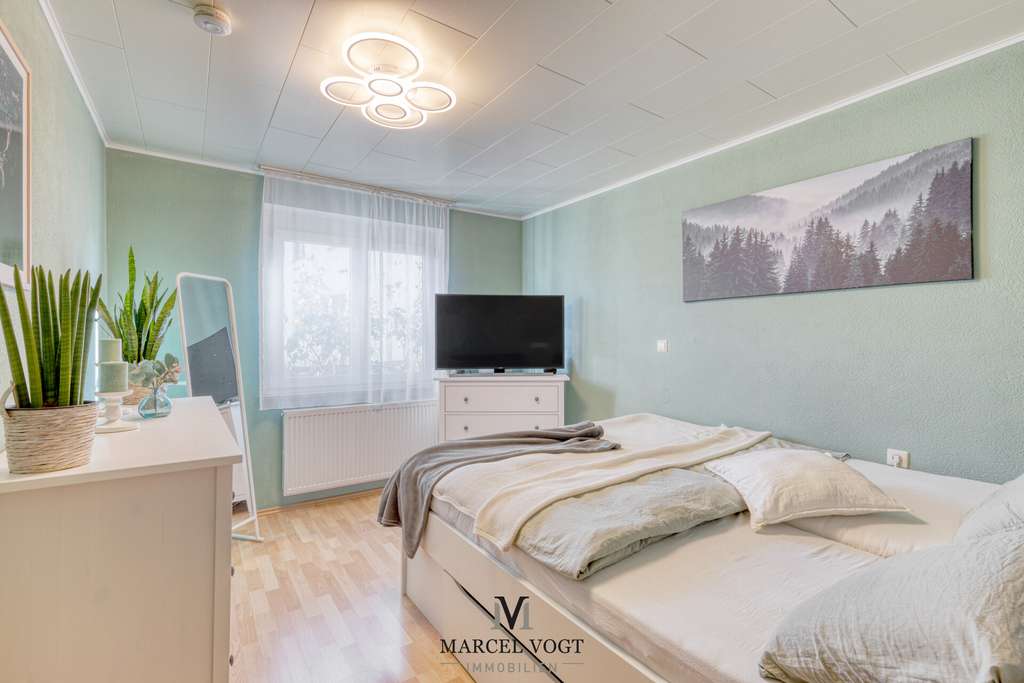 Immobilie in Frickenhausen - Familienfreundliche 4,5-Zimmer-Wohnung mit zwei Terrassen - Bild 4