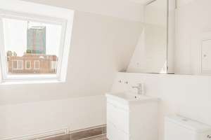 Über den Dächern des Richardkiezes – Maisonettewohnung mit Altbauflair & Terrasse – Die vollständige Adresse der Immobilie erhältst du vom Anbieter., 12055 Neukölln (Ortsteil), Berlin – Vorschaubild 9