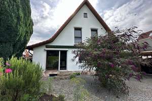 Idyllisches Zweifamilienhaus am traumhaften Scharmbecker Bach – Die vollständige Adresse der Immobilie erhältst du vom Anbieter., 27711 Osterholz-Scharmbeck – Vorschaubild 6