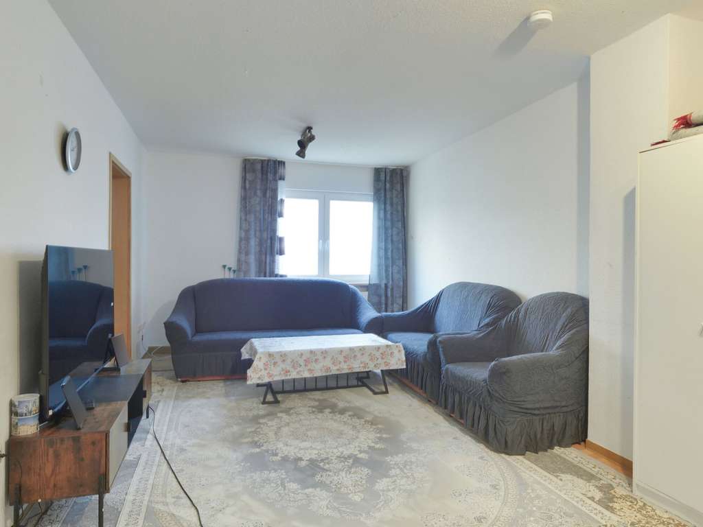 Immobilie in Collenberg - Kapitalanlage – Mehrfamilienhaus mit Renditepotenzial und Perspektive - Bild 2