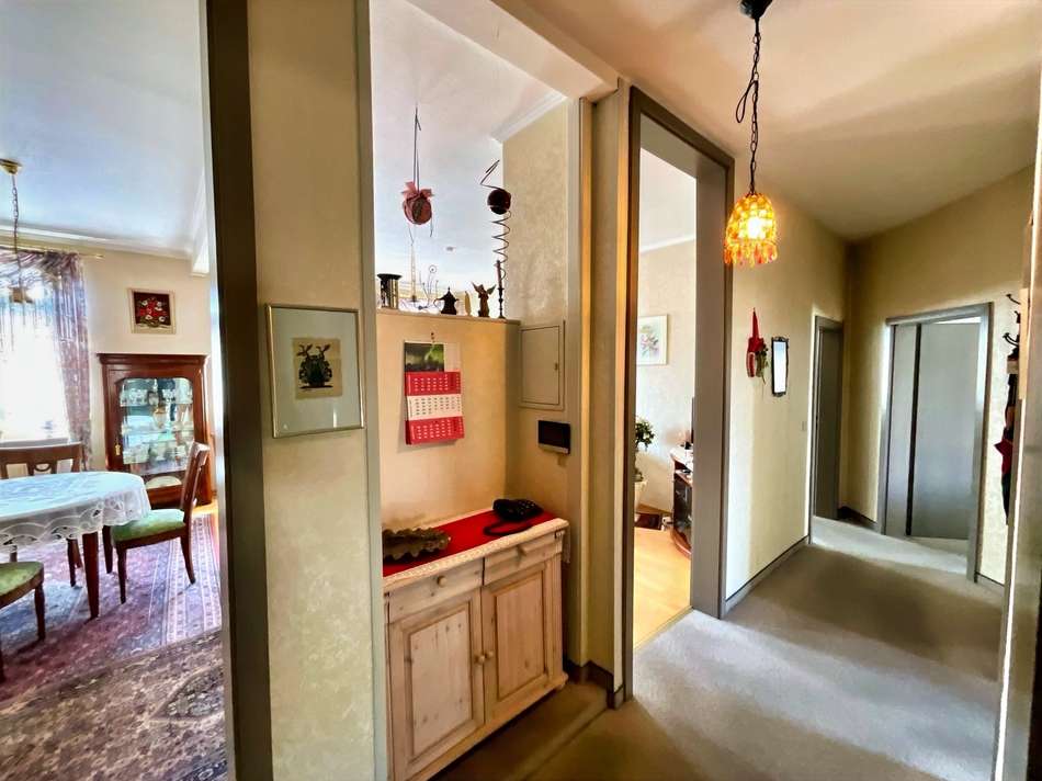 Eingangsbereich mit breitem Fl