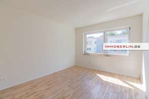 IMMOBERLIN.DE - Hausähnliche Wohnung mit Wintergarten, kleinem Westgarten – Die vollständige Adresse der Immobilie erhältst du vom Anbieter., 10315 Lichtenberg (Ortsteil), Berlin – Vorschaubild 3