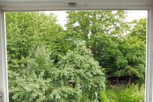 Attraktive 1,5-Zimmer-Dachgeschosswohnung mit Einbauküche in Kiel – Gellertstr. 25, 24114 Südfriedhof, Kiel – Vorschaubild 7