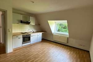 Gepflegte freie Eigentumswohnung in Kiel-Wik - courtagefrei! – Itzehoer Straße 7c, 24106 Wik, Kiel – Vorschaubild 2