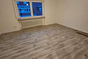 Geschmackvolle, neuwertige 2-Zimmer-Wohnung in Karlsruhe – Die vollständige Adresse der Immobilie erhältst du vom Anbieter., 76131 Rintheim, Karlsruhe – Vorschaubild 2