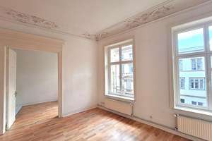 Eindrucksvolles Wohn- & Geschäftshaus mit 7 WE (6 frei verfügbar) und 1 GE in bester Altstadtlage! – Die vollständige Adresse der Immobilie erhältst du vom Anbieter., 23552 Innenstadt, Lübeck – Vorschaubild 5